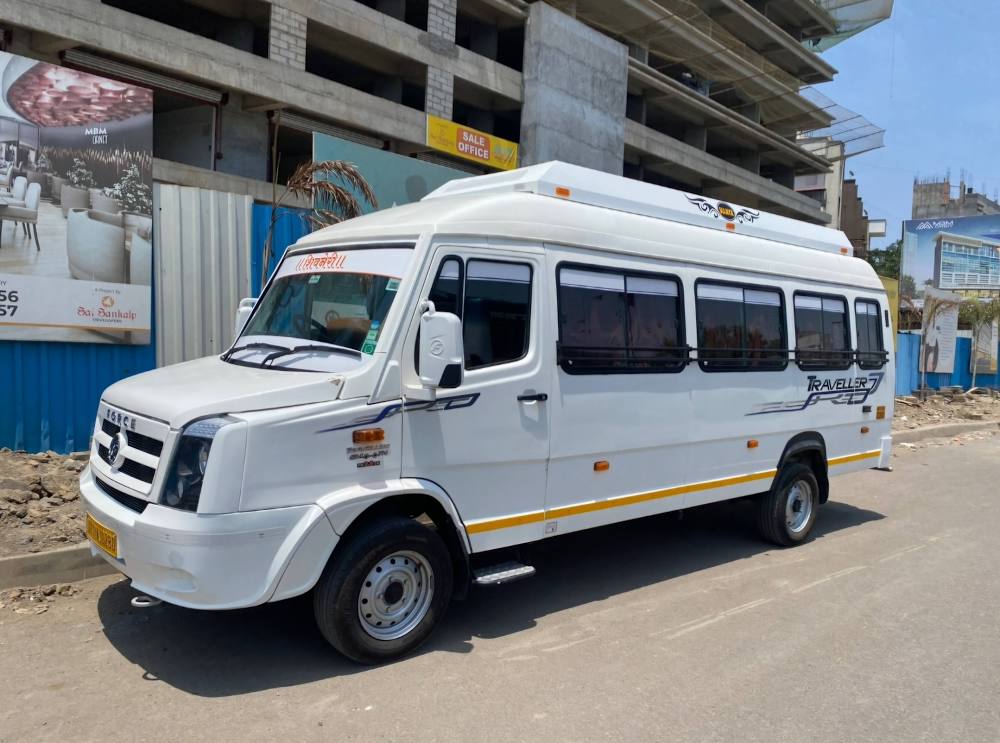 Tempo Traveller 20+1