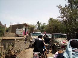 تعز هي ثاني أكبر مدينة يمنية بعد العاصمة صنعاء، تشهد تعز مدينة جبلية قريبة من البحر الأحمر وهي مركز محافظة تعز. Ø§Ù„ÙŠÙ…Ù† Ø·Ø±ÙŠÙ‚ Ø§Ù„Ù…ÙˆØª Ø§Ù„ÙŠÙˆÙ…ÙŠ Ø¨Ø¹Ø¯ Ø¥ØºÙ„Ø§Ù‚ Ù…Ù†ÙØ° Ø§Ù„Ø­ÙˆØ¨Ø§Ù† ØªØ¹Ø² Daraj