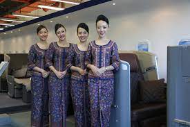 Cathay's inaugural travel bubble flight, cx759 from hong kong, will depart on may 26 at 9:10am, while cx734, from singapore, will depart the following day at 2:45pm. Singapore Airlines Cabin Crew Recruitment New Delhi February 2018 Better Aviation