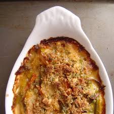 This seafood casserole is full of shrimp and scallops so it's a seafood lover's delight. Guru Pintar Est Seafood Casserole Chinese Buffet Seafood Bake Delight Crab Casserole Try This Easy Seafood Casserole Made With Shrimp Crab Lobster Parmesan Cheese Wine And A Seasoned White Sauce