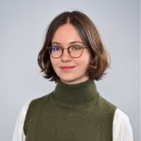 100+ profils pour “Lélia”