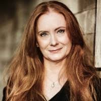 Amanda Hodgson Email & Phone Number