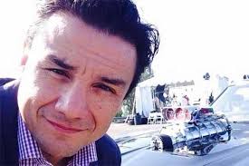 Esteban Macías pide ayuda para encontrar a hijo de su novia