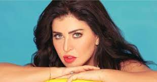 جومانا مراد، ممثلة سورية مواليد السويداء سوريا عام 1973م.تخصصت جمانة مراد أدب إنجليزي من جامعة جومانا مراد. Ø¬ÙˆÙ…Ø§Ù†Ø§ Ù…Ø±Ø§Ø¯ Ø³Ø¹ÙŠØ¯Ø© Ø¨ØªØµØ¯Ø±ÙŠ ØªØ±ÙŠÙ†Ø¯ ØªÙˆÙŠØªØ± Ø±Ø§Ø¯Ø§Ø± Ù†ÙŠÙˆØ²