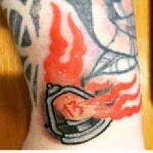 Bearded lady tattoo studio tattooist. Bearded Lady Tattoo Studio Piercing