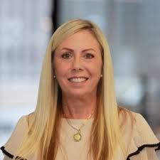 Sharon Dowling's Instagram, Twitter & Facebook