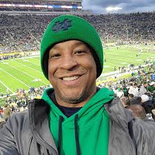 Murray & Peter Present