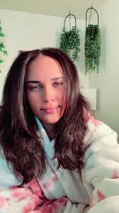 Arianna Blanks (@ariannablanks)