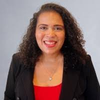 Raquel Corona's Instagram, Twitter & Facebook