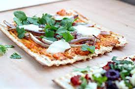 Matzah Pizza Two Ways What Jew Wanna Eat Recipe Passover Recipes Pizza Matzah