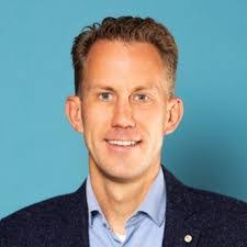 Ronald Imhoff's Instagram, Twitter & Facebook