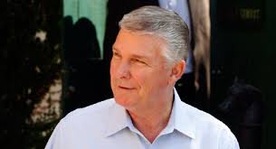 GOP's troubles boost Dem recruiting