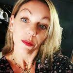 Kari Royer's Instagram, Twitter & Facebook