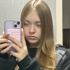 Recordando este #TBT del PRIMER CONGRESO de TAROT en Miami, USA, el 20 de  abril del 2024 con @congresotarotmiami @luzamandacoach @martortcasals y  @samomontoya ❤️. Agradecida por esta vivencia maravillosa que resultó en