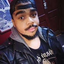 Shaun Howerton's Instagram, Twitter & Facebook