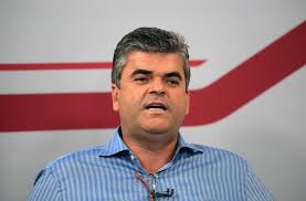 Quando o tema é educação, duque de caxias tem muita história para contar. Prefeito De Duque De Caxias Rj Apresenta Melhora E Deixa Cti No Tratamento Contra O Novo Coronavirus Rio De Janeiro G1