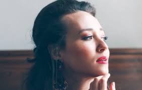 Fleur Barron, Mezzo-soprano