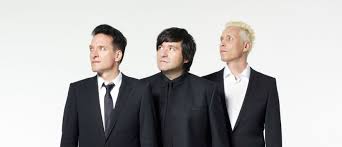 Diese frage haben in den letzten jahren viele patienten in ganz deutschland gestellt. Die Arzte Kundigen Konzert Auf Dem Domplatz In Erfurt An T Akt Magazin