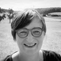 50+ perfiles de «Röllinger»