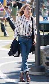 We did not find results for: Ellen Pompeo As Meredith Grey Grey S Anatomy Season 15 Episode 5 Grey Outfit Grey Fashion Fashion Outfits