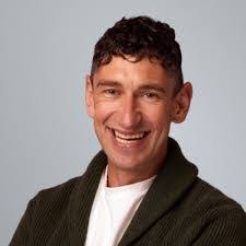 Karlie Gray's Instagram, Twitter & Facebook