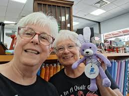 I love making friends thru the shop hop