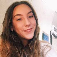 Laura Quintanilla's Instagram, Twitter & Facebook