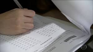 O encceja 2021, ou exame nacional para certificação de competências de jovens e adultos, é um programa com realização do ministério da educação para incentivar que jovens e adultos que ainda não têm o diploma do ensino fundamental ou médio a participarem das inscrições encceja 2021 para obter a certificação do ensino fundamental ou médio. Encceja 2020 Gabaritos Serao Divulgados Na Quarta Diz Inep Educacao G1
