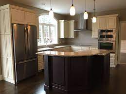 Brookhill Maple White Chocolate Cabinetry Paired With A Brookhill Cherry Espresso Island Kitchen Design Kitchen Cabinetry