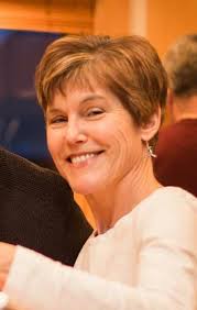 Heidi Wright receives District 6420 "Service Above Self" award