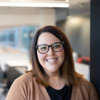 Stacy Langdon's Instagram, Twitter & Facebook