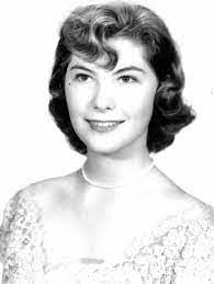 Olga Kinney's Instagram, Twitter & Facebook