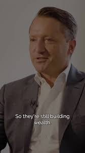 Daniel Vivier's Instagram, Twitter & Facebook