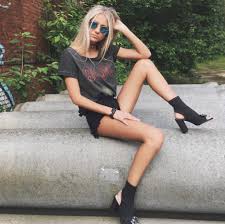 La tenue cycliste femme n'a jamais été aussi tendance et sexy! Epingle Sur Styles We Love