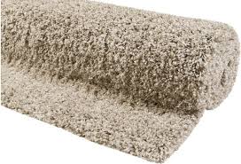 Schuhe aus und ab auf die kuschelinsel! Esprit Hochflor Teppich Live Nature Esp 80124 070 Beige Hertie De