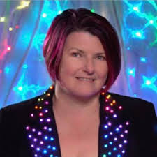 Janet Hansen (@flashingjanet@leds.social)