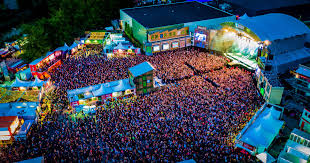 Door de beslissing van de veiligheidsraad wordt de 46e editie van lokerse feesten geannuleerd. Stressfactor Alles Wat Je Moet Weten Over De Lokerse Feesten 2020