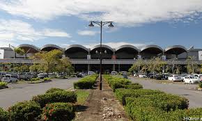 There are currently restrictions on flights to kuching along with the rest of malaysia. Return Economy Flights From Kuching To Kl Now Above Rm2 000