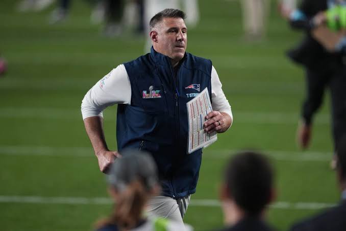 Mike Vrabel wants Patriots to remember feeling of Super Bowl loss - 98.5  The Sports Hub - Boston's Home For Sports