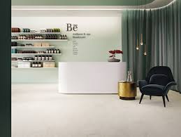 While most polyurethanes are thermosetting polymers that do not melt when heated. Fussboden Konzept Und Service Werden Wichtiger Stores Shops