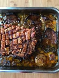Knuspriger Schweinebauch Aus Dem Backofen Ofen Offen Rezept Schweinebauch Krustenbraten Rezept Fleisch Gerichte