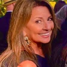 Alida Escalona's Instagram, Twitter & Facebook