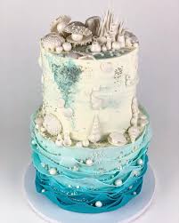 F A R I N E On Instagram Farine Cakes Kristinejinglebells Rosejingozian Beach Sea Blue Ombre Details Bridalshower Bi Love Cake Cake Patterned Cake