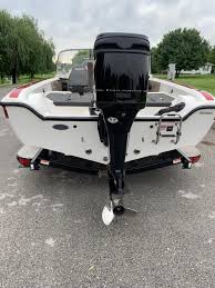 Pontoon boat bimini tops are one of those accessories that you will need to change every few years. 2010 Champion Fishunter 186 Boats For Sale Lake Erie United Walleye Bass Perch Fishing Forum
