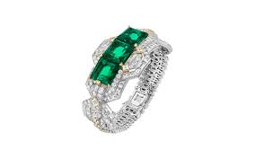He has been banished from verona for romeo and juliet were married, but they have not had their wedding night together. Van Cleef Arpels New Jewellery Collection Is Inspired By Romeo And Juliet