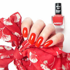 Share your favorite anny looks with #annymani & tag @annycosmetics for the chance to be featured! Anny Perfume Polish Collection Lacktraviata Nagellack Liebe