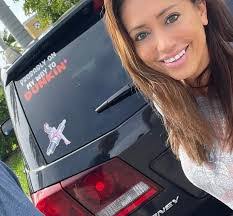 Suzanne Sheets's Instagram, Twitter & Facebook