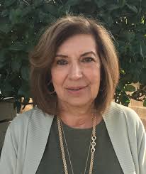 Jeanette Applegate's Instagram, Twitter & Facebook