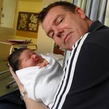 Hi all, I am 18 and based in Bolton/Bury I have been playing the drums for  10 years and can play a bit of guitar too, I was wondering if anyone would