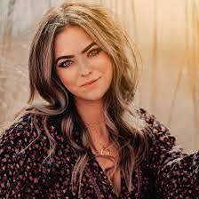 Ashley Beisel's Instagram, Twitter & Facebook